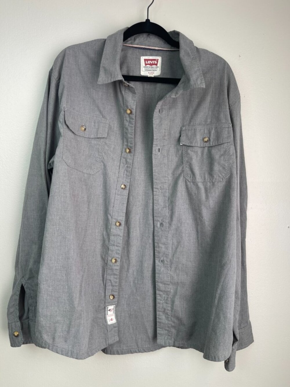 Levi's Gray Chambray Button Front Shirt Men's XL Long Sleeve Cotton Blend